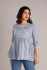 Procion Print V-Neck Cotton Top with Crochet Lace Detail