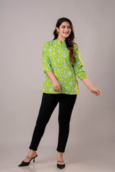 A-Line Cotton Top with Stand Collar & Buttons