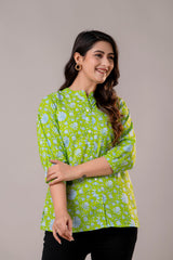A-Line Cotton Top with Stand Collar & Buttons