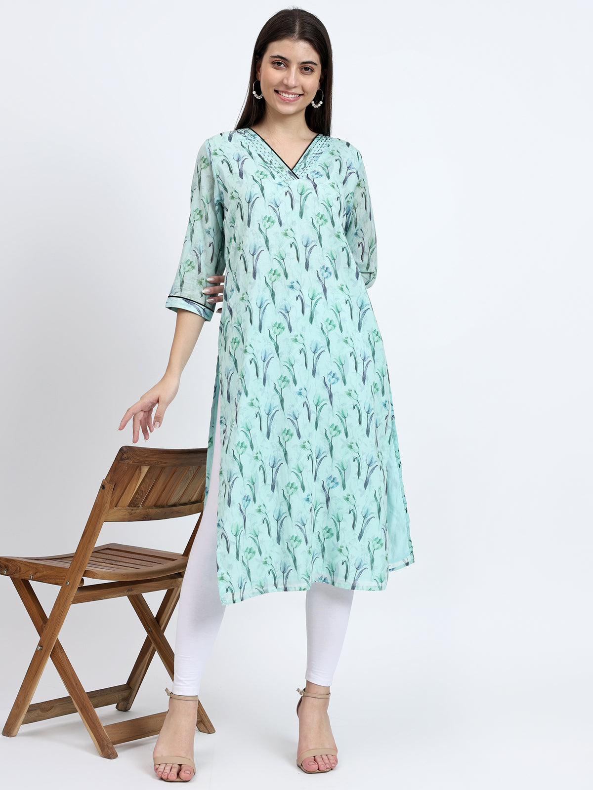 Floral Printed Mulmul Cotton Kurta with Kantha Detailing