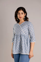 Procion Print V-Neck Cotton Top with Crochet Lace Detail