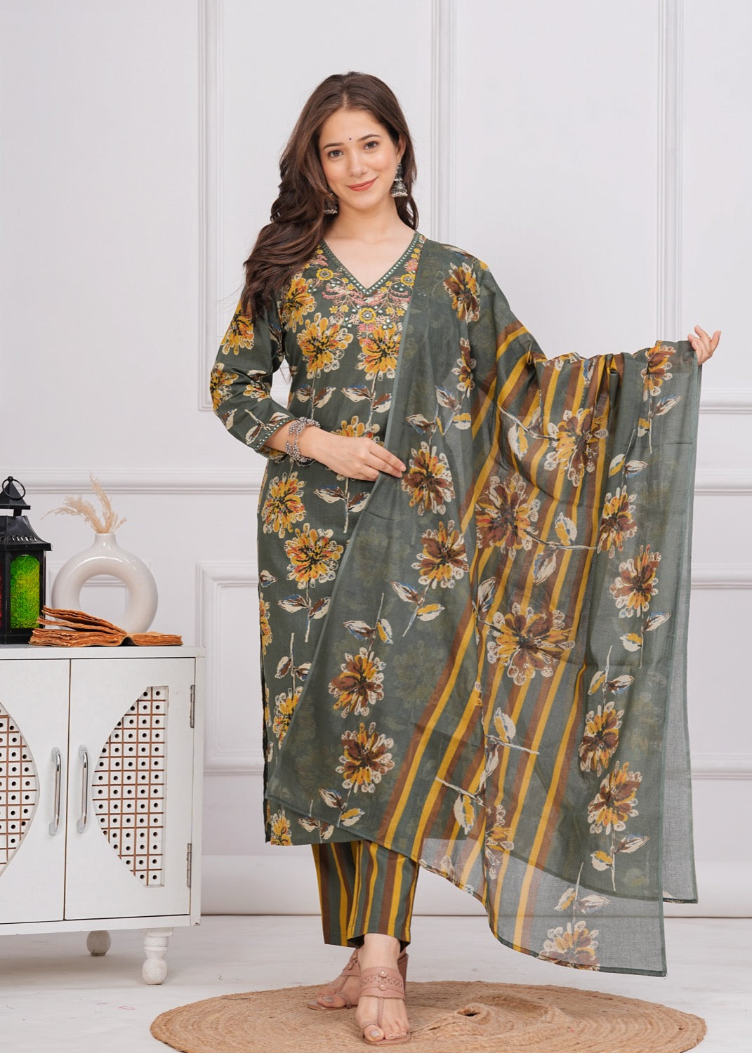 Bottle Green Floral Cotton 3Pc Embroidered Kurta, Pant & Dupatta Set